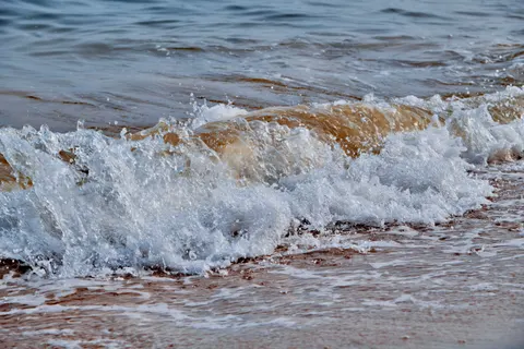 Sea Foam 4K Wallpaper · ocean · 3840×2560