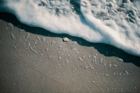 Sea Foam 4K Wallpaper · ocean · 3840×2560