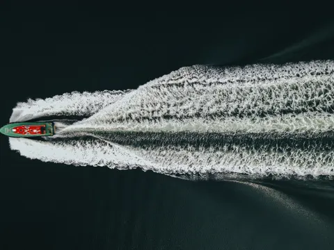 Boat at Sea 4K Wallpaper · ocean · 3840×2880