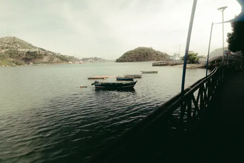 Boat at Sea 4K Wallpaper · ocean · 3840×2560