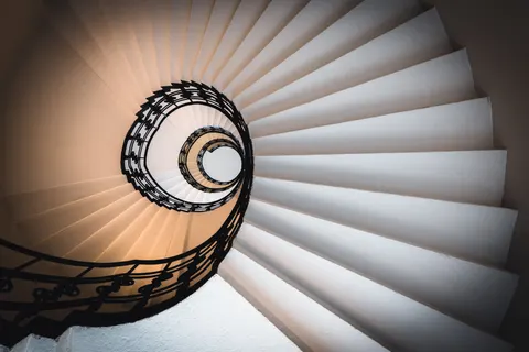 Wendeltreppe 4K Hintergrundbild · architecture · 3840×2560