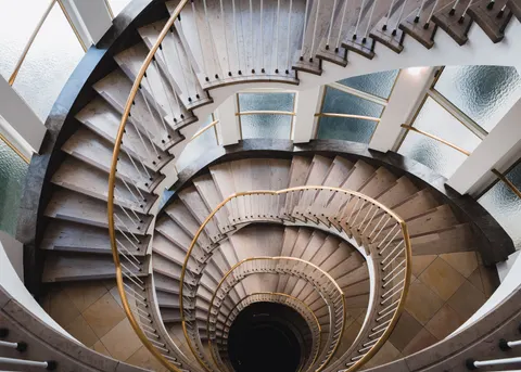 Wendeltreppe 4K Hintergrundbild · architecture · 3840×2748