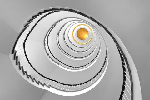 Spiral Merdiven 4K Duvar Kağıdı · architecture · 3840×2560