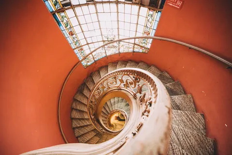 Wendeltreppe 4K Hintergrundbild · architecture · 3840×2560