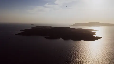 Island Aerial 4K Wallpaper · ocean · 3840×2160