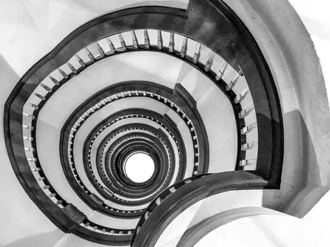 Tapeta Spiralne Schody 4K · architecture · 3840×2880