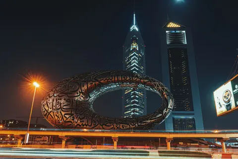 Dubai Skyline 4K Wallpaper · city · 3840×2560