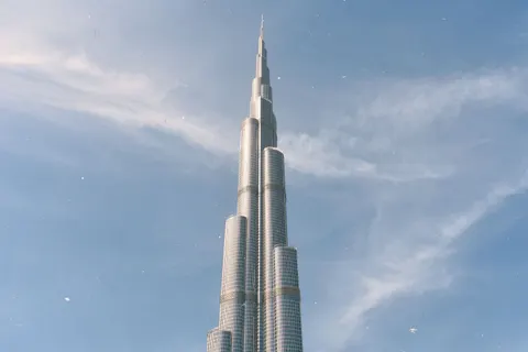 Dubai Skyline 4K Wallpaper · city · 3840×2560