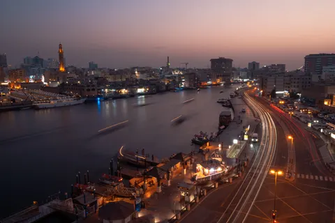 Dubai Skyline 4K Wallpaper · city · 3840×2560