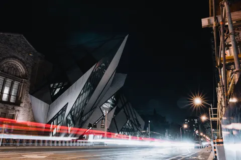 Light Trails 4K Wallpaper · city · 3840×2560