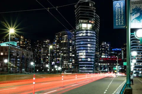 Light Trails 4K Wallpaper · city · 3840×2555