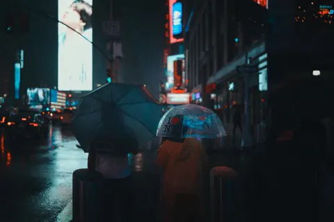 Rainy Street 4K Wallpaper · city · 3840×2560