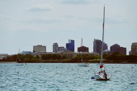 Chicago Skyline 4K Wallpaper · city · 3840×2555