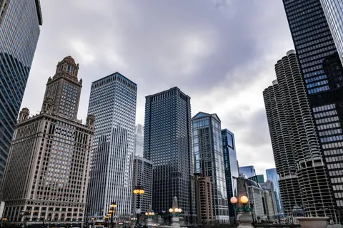 도시 4K 배경화면 · city · 3840×2560
