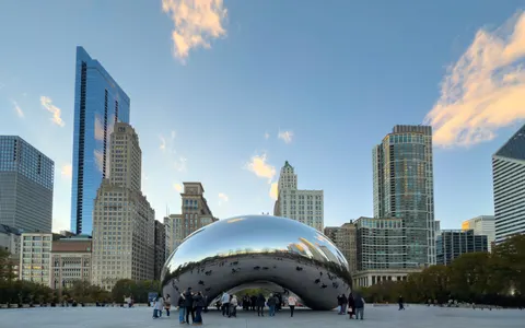 Chicago Skyline 4K Wallpaper · city · 3840×2400