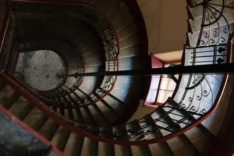 Wendeltreppe 4K Hintergrundbild · architecture · 3840×2560