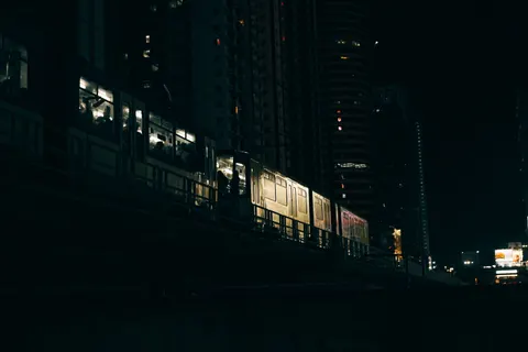 LA at Night 4K Wallpaper · city · 3840×2560