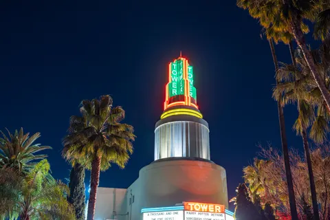 LA at Night 4K Wallpaper · city · 3840×2561