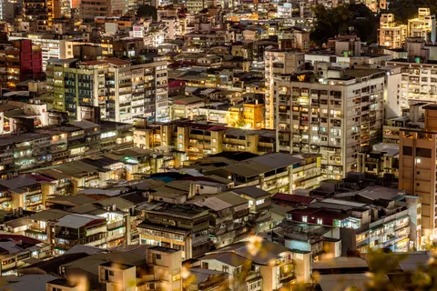 Seoul Night 4K Wallpaper · city · 3840×2561