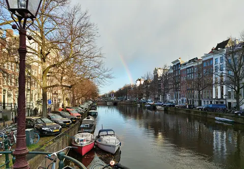 Amsterdam Canals 4K Wallpaper · city · 3840×2653