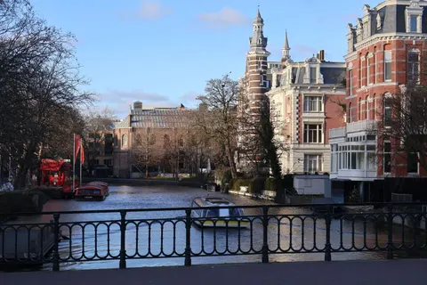 Amsterdam Canals 4K Wallpaper · city · 3840×2560