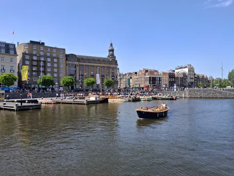 Amsterdam Canals 4K Wallpaper · city · 3840×2880
