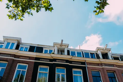 Amsterdam Canals 4K Wallpaper · city · 3840×2560