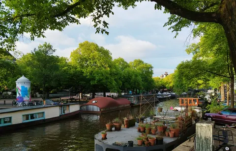 Amsterdam Canals 4K Wallpaper · city · 3840×2477