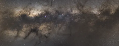 Fond d'écran Voie lactée ciel nocturne 4K · space · 3840×1516