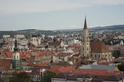 Prague Rooftops 4K Wallpaper · city · 3840×2563