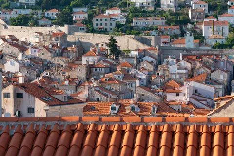 Prague Rooftops 4K Wallpaper · city · 3840×2563