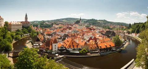 Prague Rooftops 4K Wallpaper · city · 3840×1807