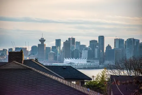 Rooftop View 4K Wallpaper · city · 3840×2560