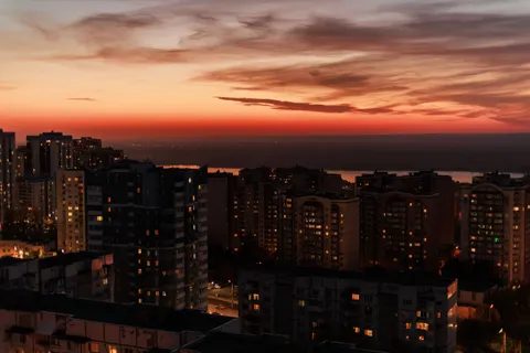 Rooftop View 4K Wallpaper · city · 3840×2560