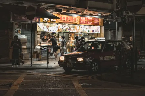 Night Market 4K Wallpaper · city · 3840×2560