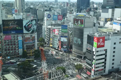 Tokyo by Day 4K Wallpaper · city · 3840×2560