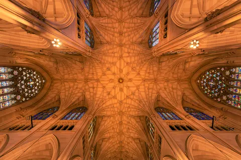 Cathedral 4K Wallpaper · architecture · 3840×2561