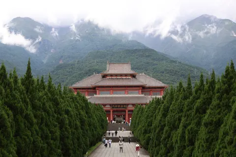Japanese Pagoda 4K Wallpaper · architecture · 3840×2560
