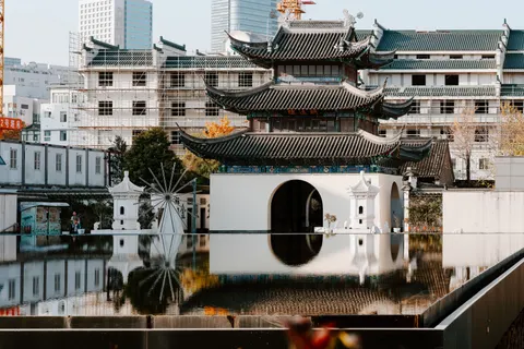 Japanese Pagoda 4K Wallpaper · architecture · 3840×2560