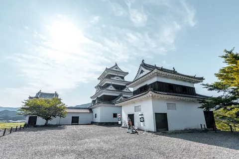 Japanese Pagoda 4K Wallpaper · architecture · 3840×2563