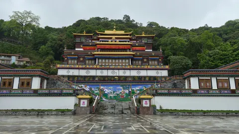 Japanese Pagoda 4K Wallpaper · architecture · 3840×2161