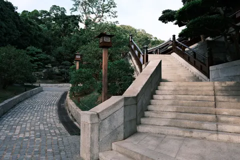 Spiral Staircase 4K Wallpaper · architecture · 3840×2560
