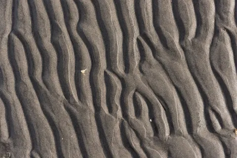 रेत की लहरें 4K वॉलपेपर · minimal · 3840×2563