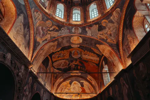 Cathedral 4K Wallpaper · architecture · 3840×2560