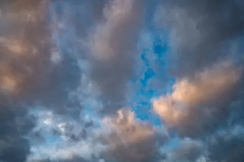 극적인 하늘 4K 배경화면 · nature · 3840×2555