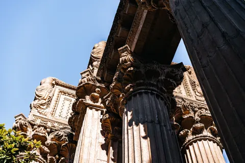 Greek Temple 4K Wallpaper · architecture · 3840×2560