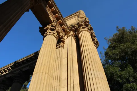 Greek Temple 4K Wallpaper · architecture · 3840×2560