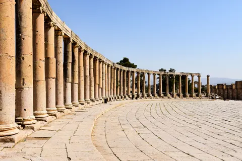 Greek Temple 4K Wallpaper · architecture · 3840×2560
