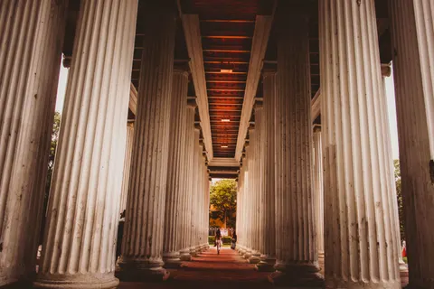 Greek Temple 4K Wallpaper · architecture · 3840×2560