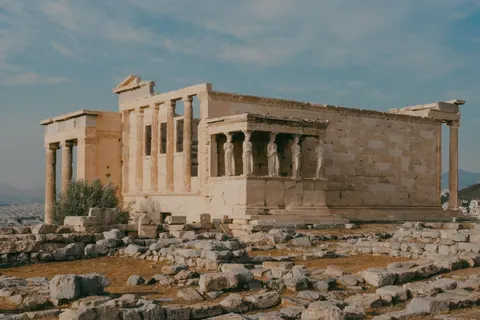 Greek Temple 4K Wallpaper · architecture · 3840×2560